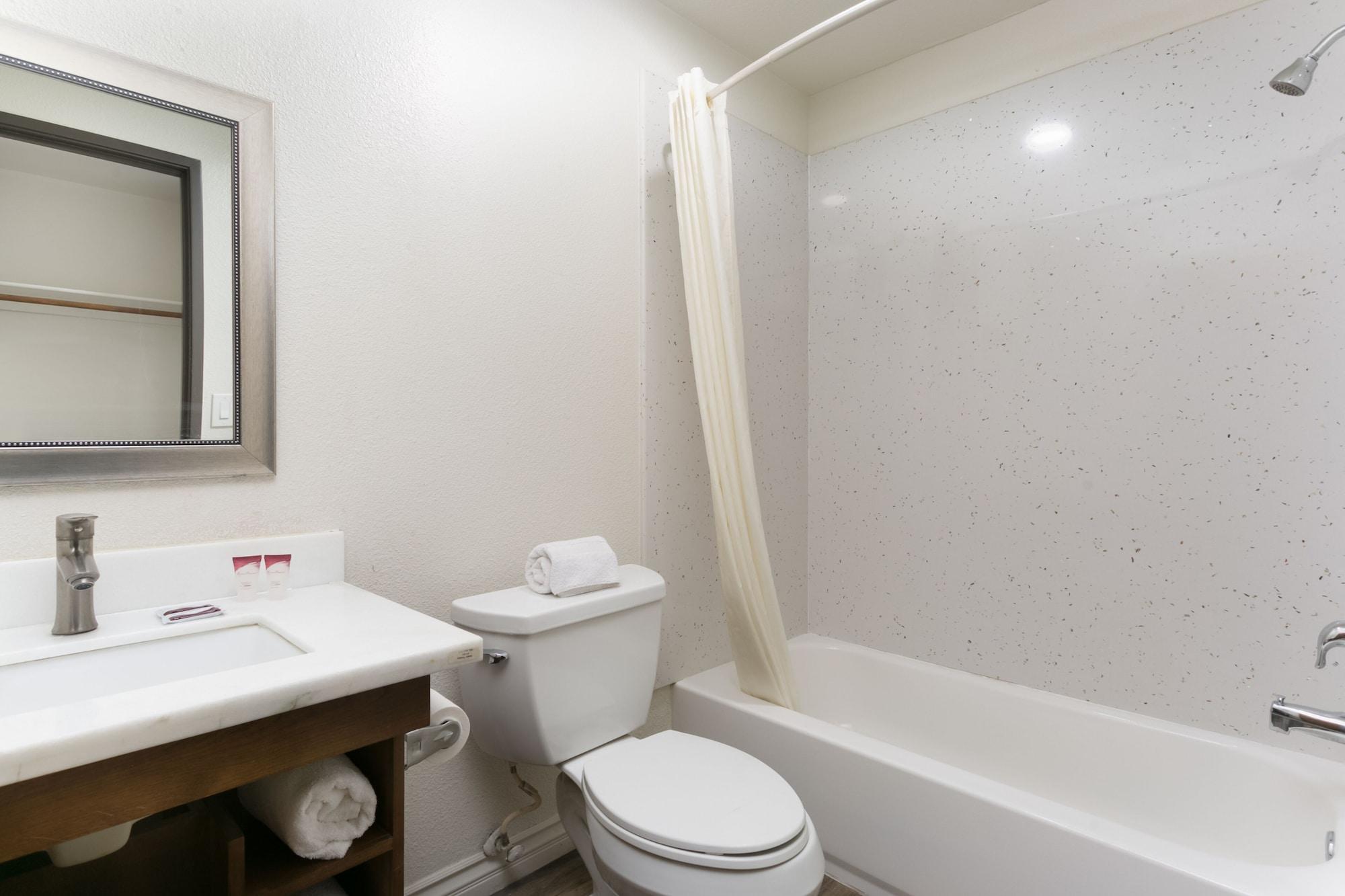 Americas Best Value Inn ストックトン エクステリア 写真
