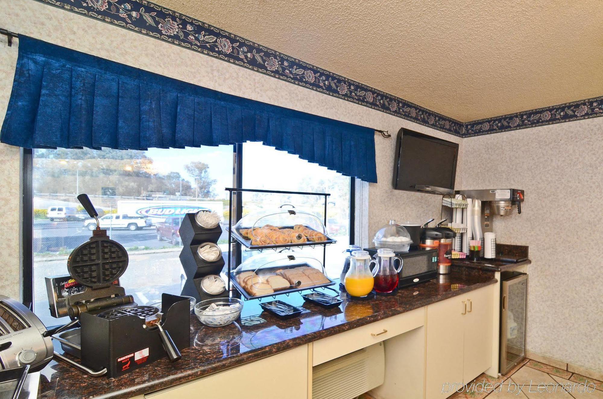 Americas Best Value Inn ストックトン レストラン 写真